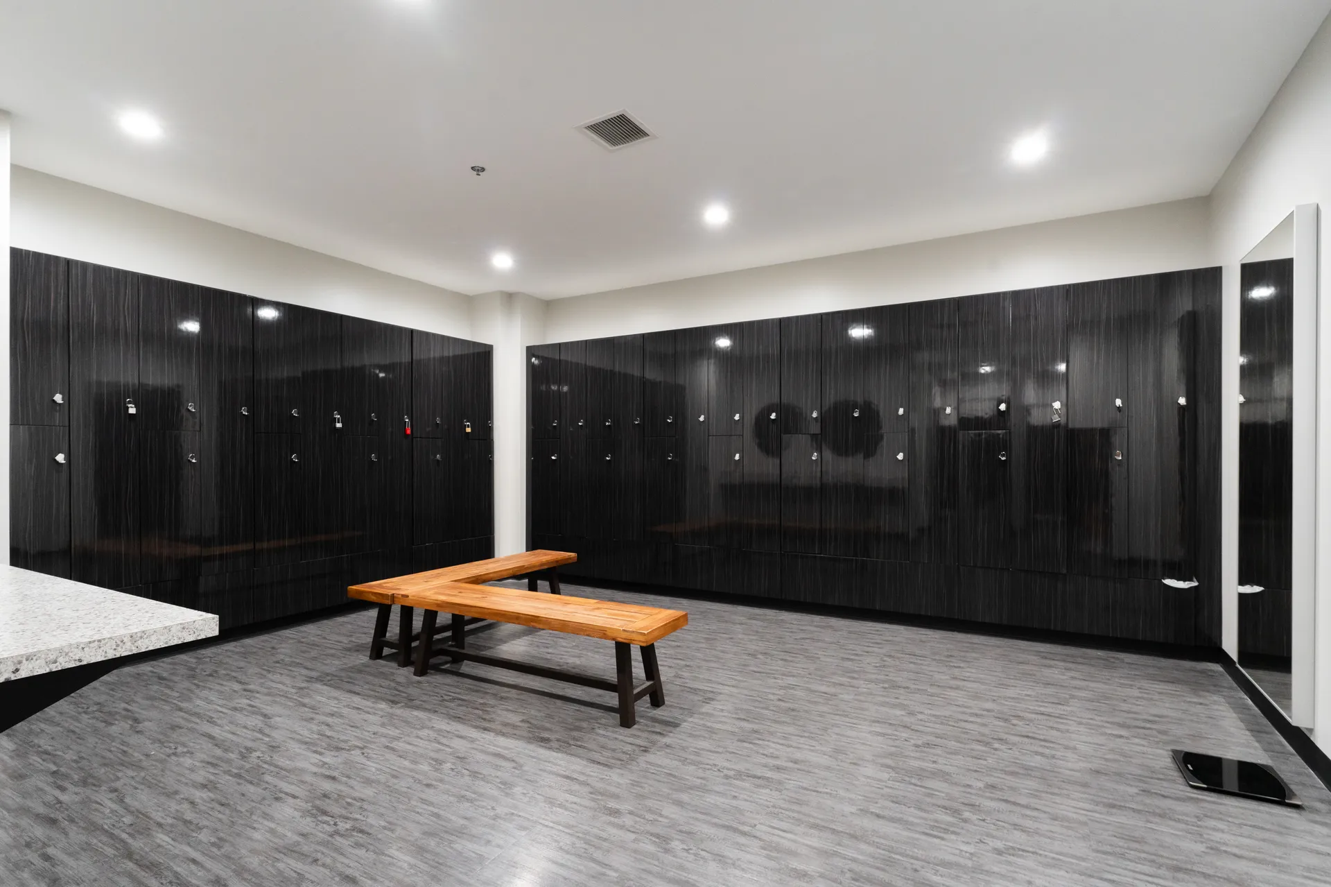 Locker rooms at Hidden Gym Richardson